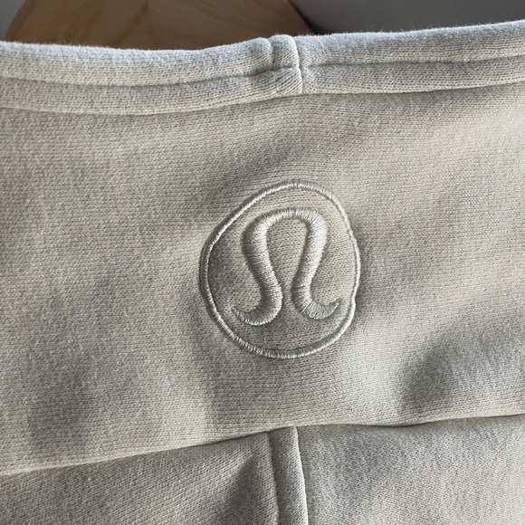 Lululemon Scuba Oversized Half-Zip Hoodie
White Opal 2022 W3DM4S Cotton Terry XS - Picture 8 of 8